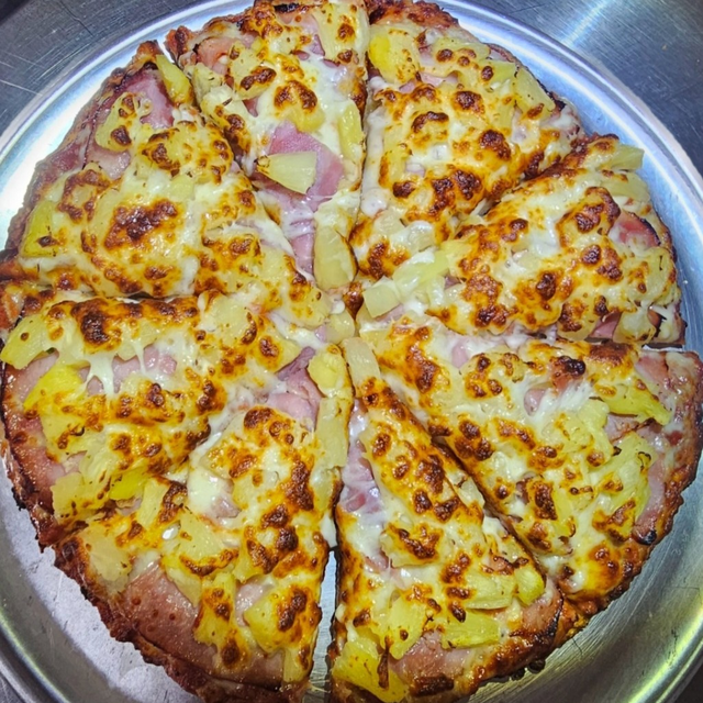Ham & Pineapple Pizza.